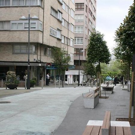 Hostal Liste Station ア・コルーニャ エクステリア 写真