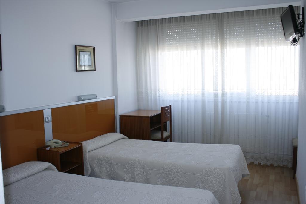 Hostal Liste Station ア・コルーニャ 部屋 写真